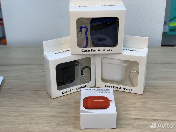Чехлы для AirPods и AirPods Pro