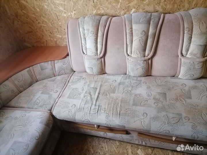 Угловой диван бу