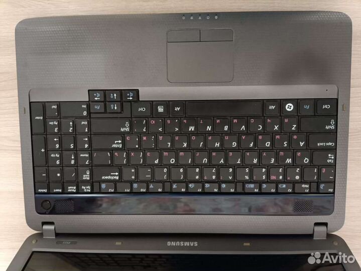 Ноутбук Samsung R525-JS03