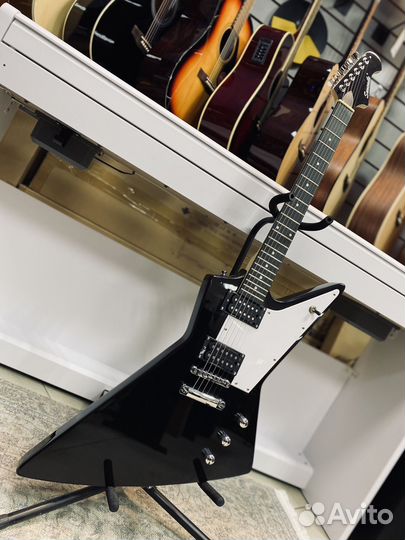 Электро гитара explorer новая