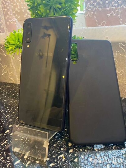 Телефон Samsung