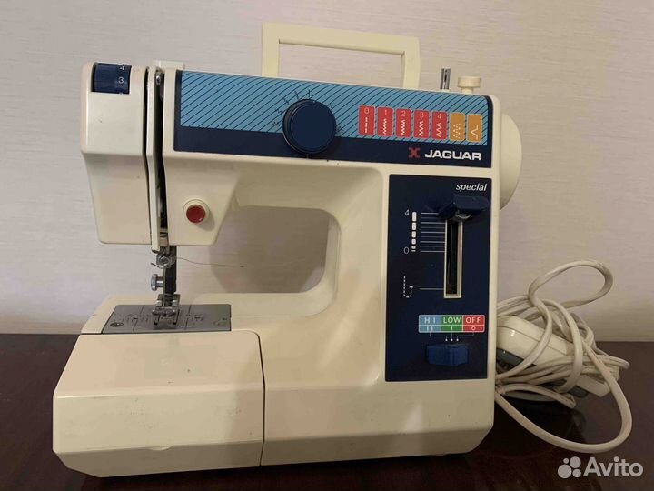 Швейная машина Jaguar