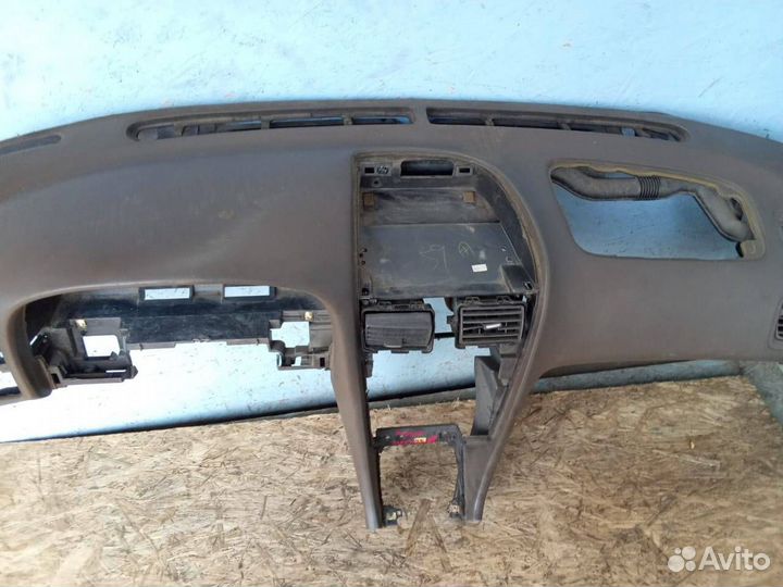 Торпедо Nissan Maxima A33