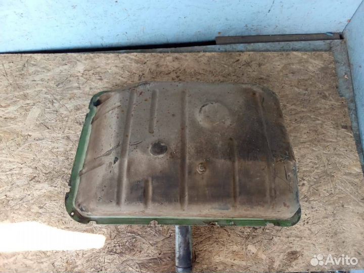 Топливный бак Москвич 2140
