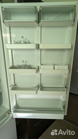 Продам холодильник Атлант 2 компрессорный