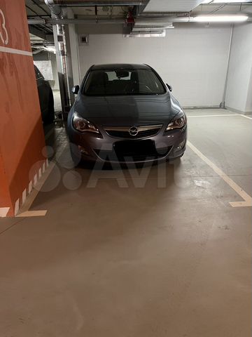 Машиноместо, 14 м²