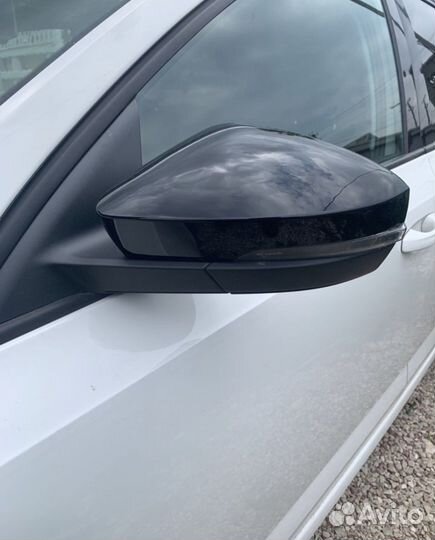 Кожух зеркала шкода октавия А7