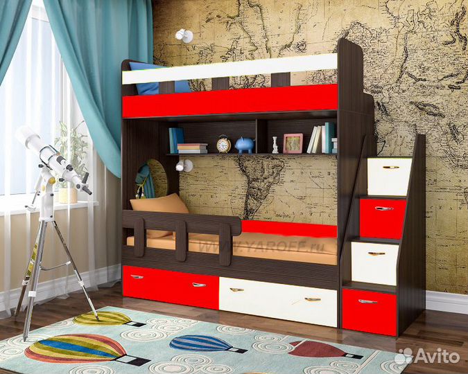 Детская двухъярусная кровать