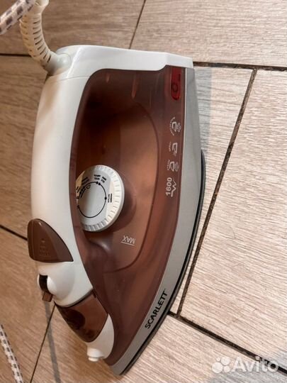 Утюг Scarlett