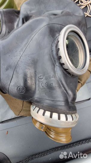 Противогаз