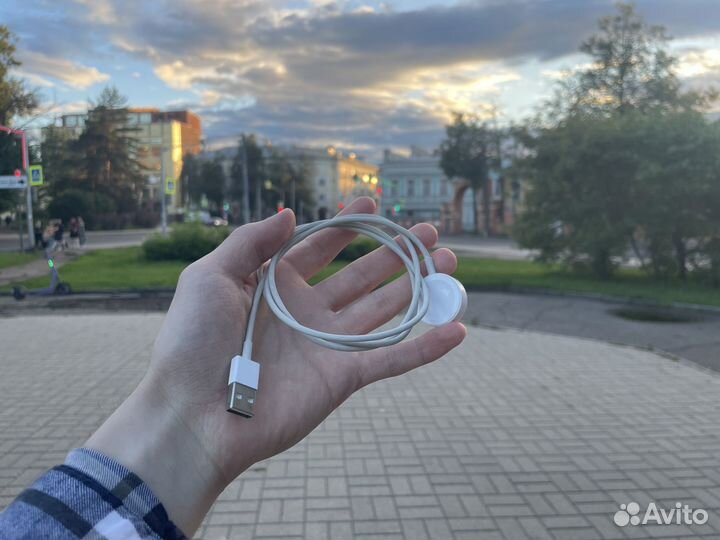 Зарядка для apple watch
