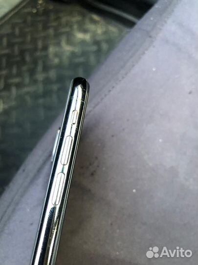 iPhone X, 64 ГБ