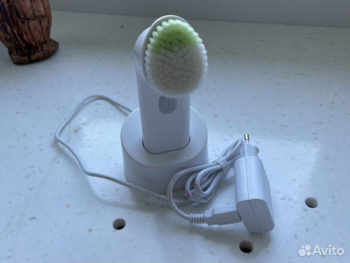 Электро щетка clinique