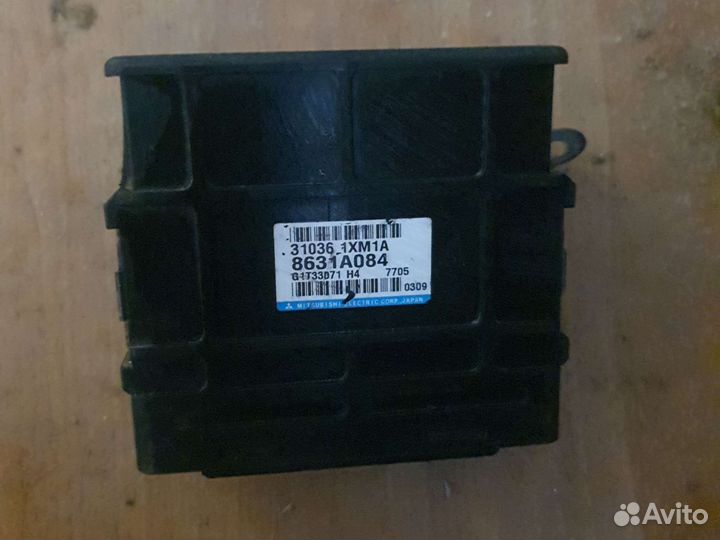 Блок управления кпп Mitsubishi Outlander 8631A084