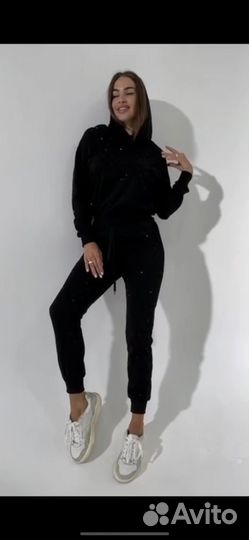 Костюм женский