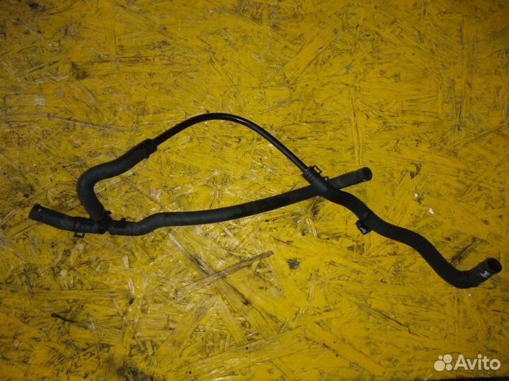 Патрубок системы охлаждения Audi A6 C6 caha 2010