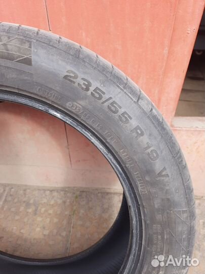 Continental ComfortContact - 5 235/55 R19