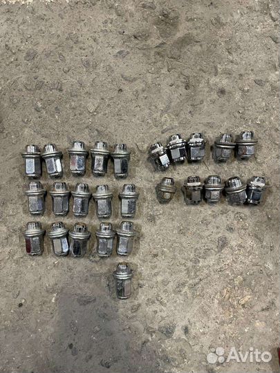 Гайки болты для колёс