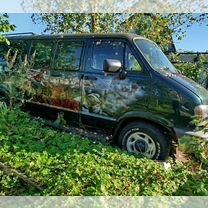 Dodge Ram Van 5.2 AT, 1993, 195 000 км, с пробегом, цена 690 000 руб.