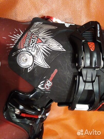 Горнолыжные ботинки Salomon 28 размера