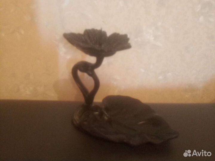 Подсвечник