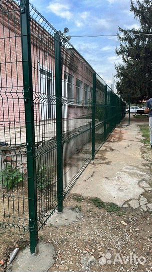 Забор из 3Д сетки