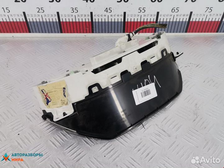 Щиток приборов (приборная панель) Ford Focus 2000