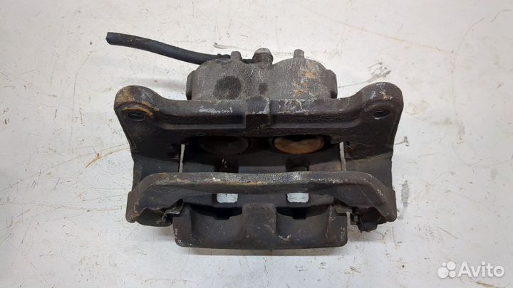 Суппорт левый передний Mitsubishi Eclipse Cross