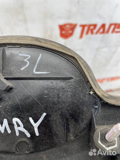 Накладка крышки багажника Тойота Камри XV40