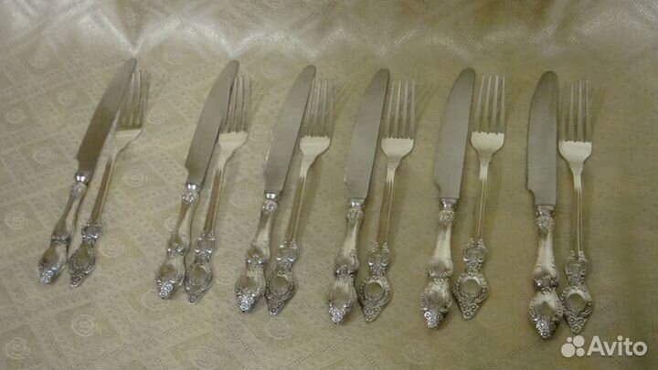 Набор столовых предметов