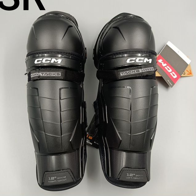 Щитки CCM Tacks XR PRO Sr