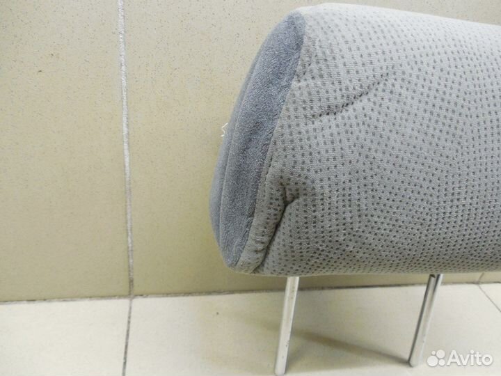 Подголовник Gentra II 2013-2015