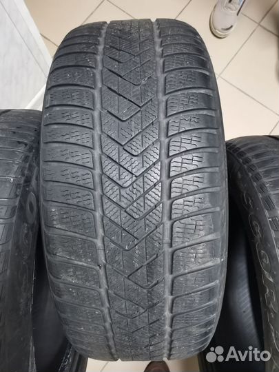 Pirelli Scorpion Winter RFT 265/50 R19 110H