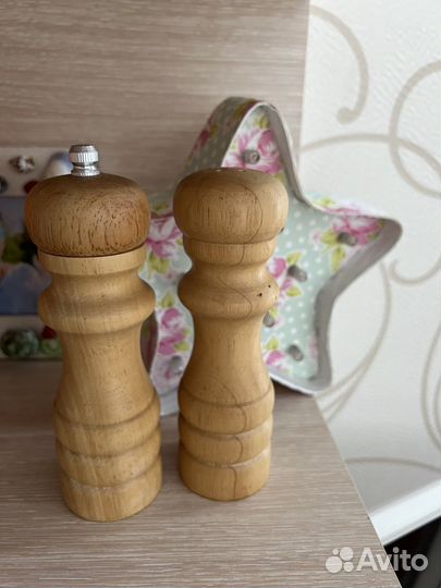 Мельница для специй деревянная