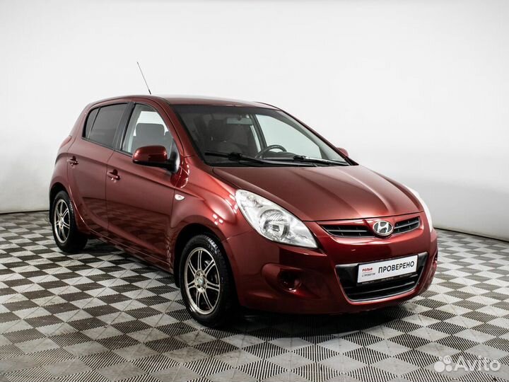 Hyundai i20 1.4 AT, 2010, 184 000 км