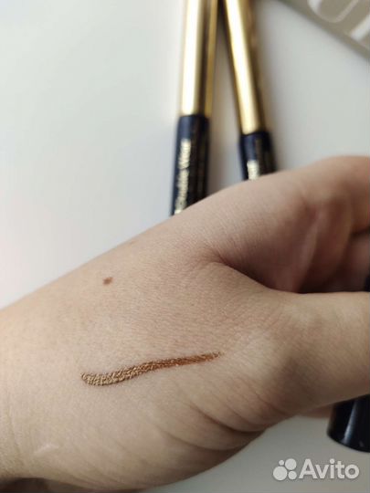 Жидкая подводка estee lauder double wear