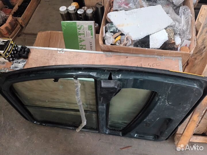 Дверь экскаватора Hyundai оригинал 9 series