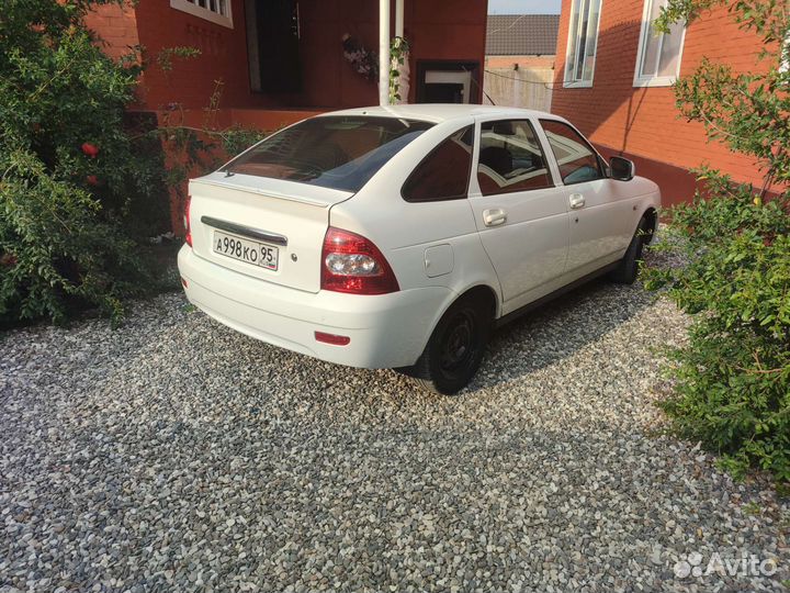 Бампер передний priora 1