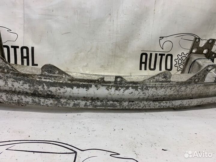 Усилитель бампера передний Bmw 745 E65 N62B44 2004