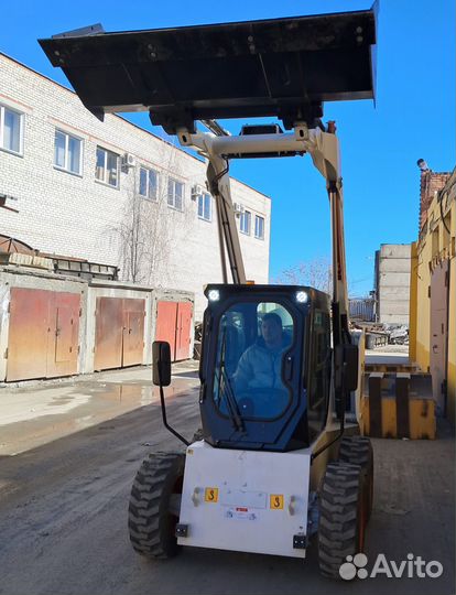 Мини-погрузчик Lonking CDM307, 2023