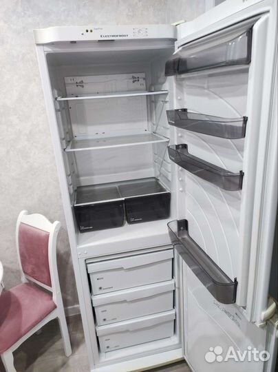 Холодильник бу