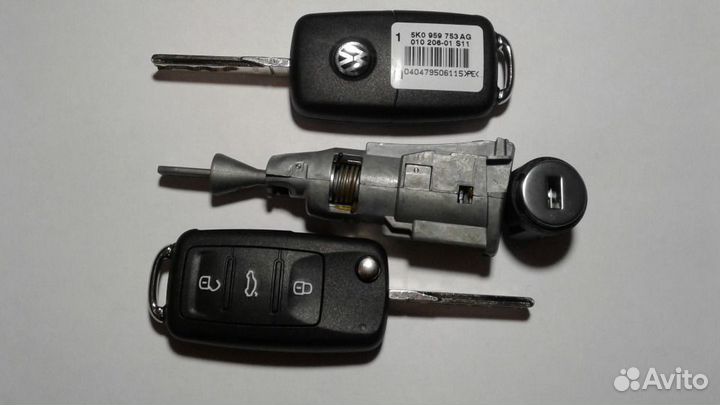 Комплект ключей WV tiguan 5N0800375BH