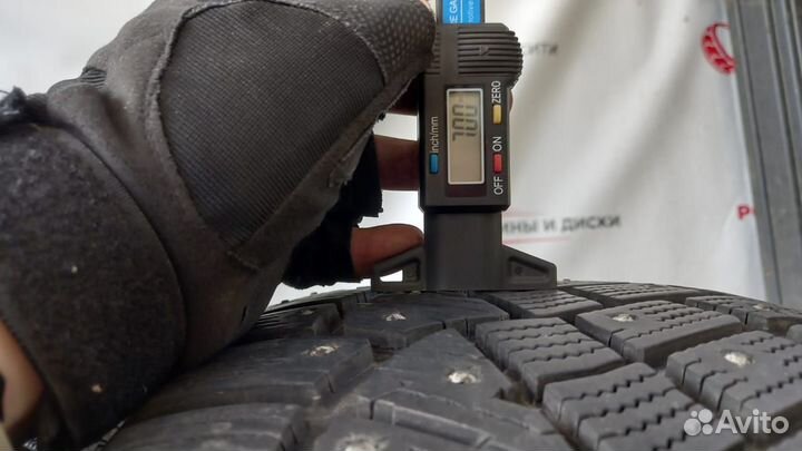 Continental IceContact 2 SUV 235/55 R18 104T