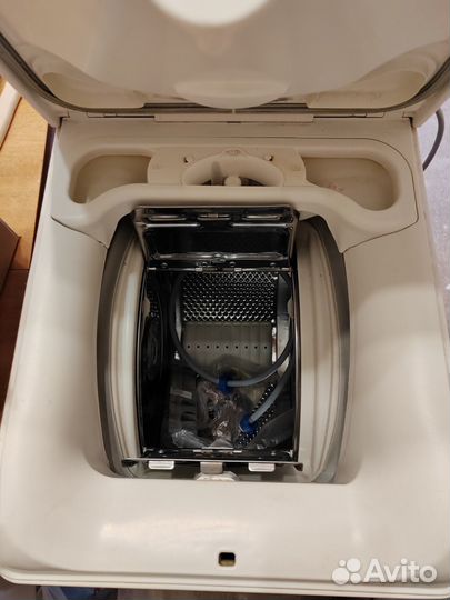 Стиральная машина с вертикальной загрузкой