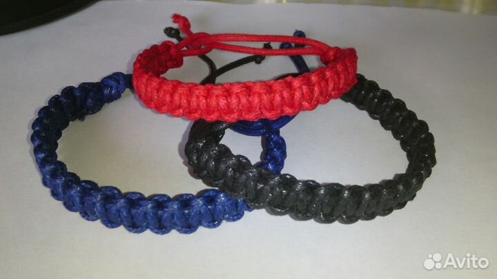 Браслеты из шнуров в наличии и на заказ