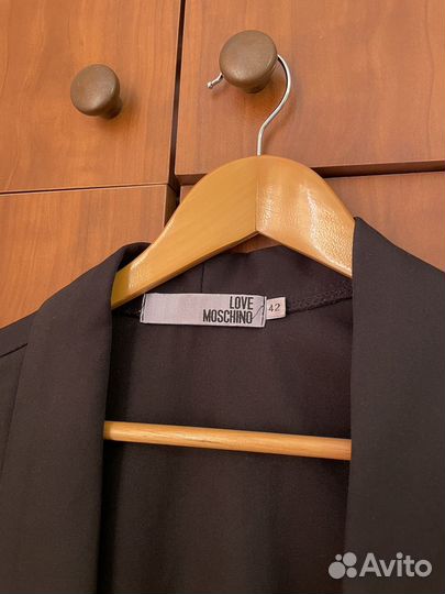 Пиджаки, рубашка, юбки