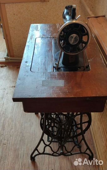 Швейная машинка бу