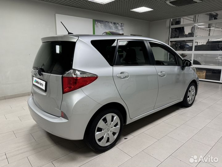 Toyota Ractis 1.3 CVT, 2011, 136 641 км