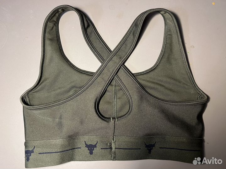 Спортивный топ женский under armour