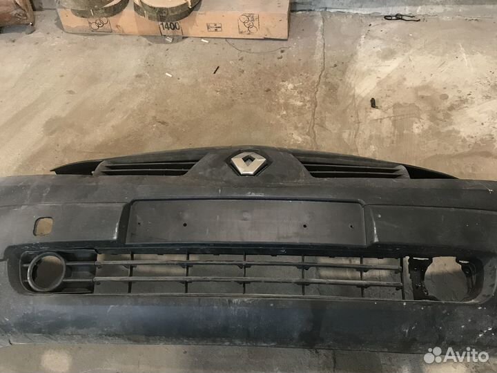 Бампер передний renault Megan 2дорест